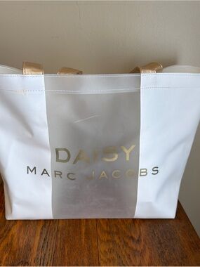 Marc Jacobs Daisy, Daisy love Gold Black White Clear Beige Tote Shopping Bag